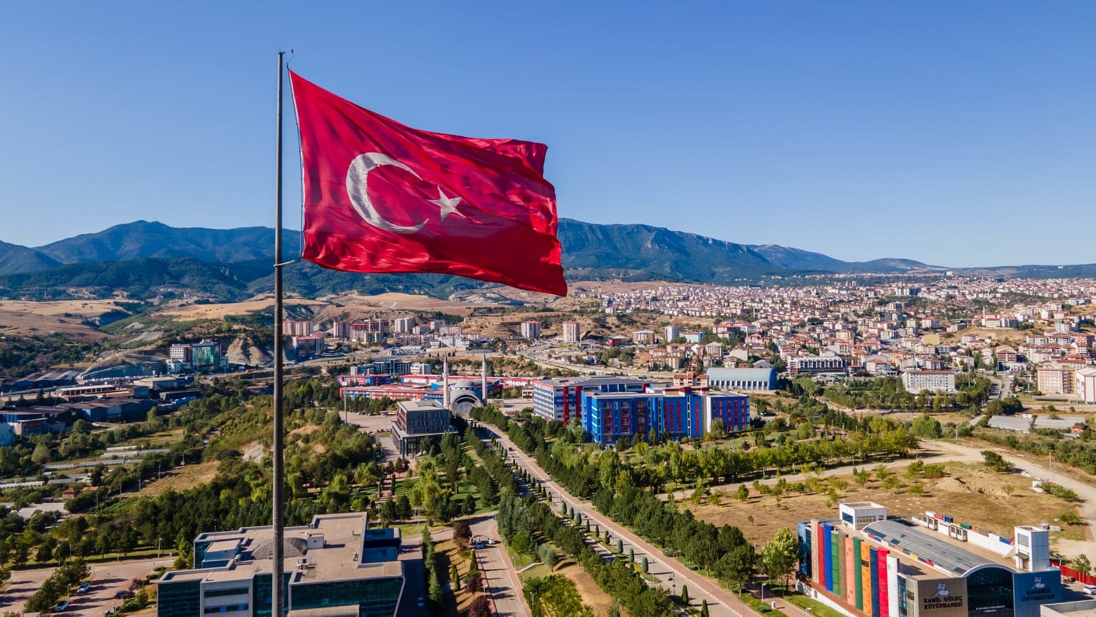 Kampüsten Karabük'e bakış
