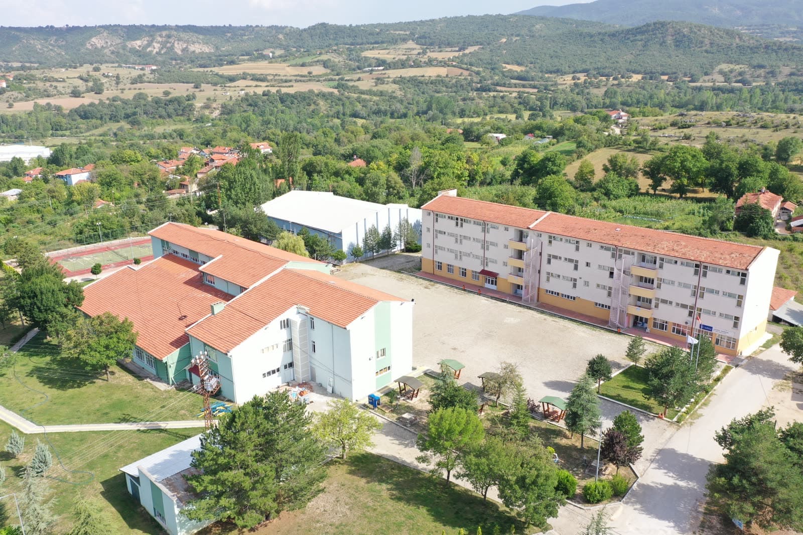 Eskipazar Yurdu dış görünüm 1